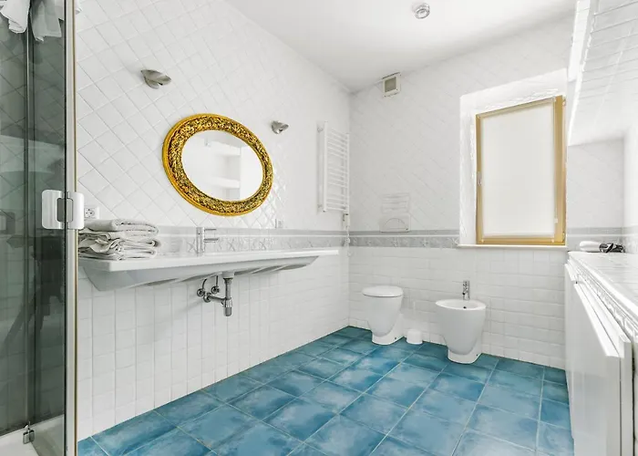 Deribasivska Cozy 4-room *